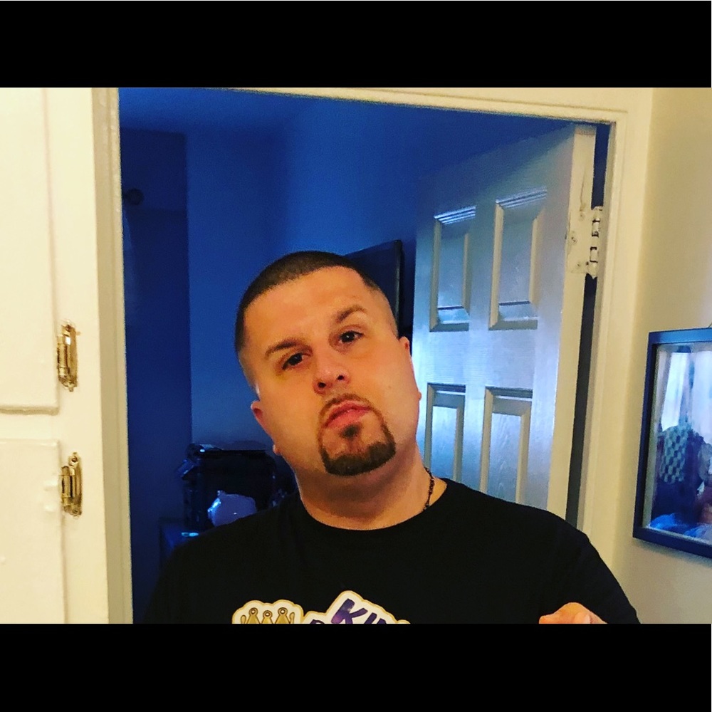 Meet your Posher, Anthony